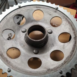 Jawa 50 typ 555 z roku 1959 - Oprava rozety 133 Jawa 50 typ 555 z roku 1959 - Oprava rozety 133