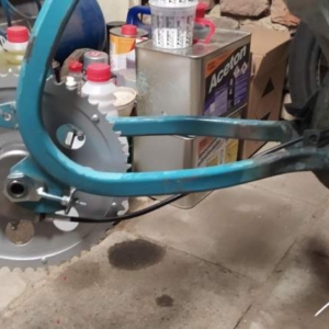 Jawa 50 typ 555 z roku 1959 - Práce na zadní části 191 Jawa 50 typ 555 z roku 1959 - Práce na zadní části 191