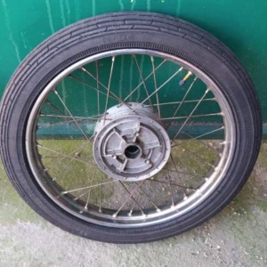 Jawa 50 typ 555 z roku 1959 - Přední kolo 165 Jawa 50 typ 555 z roku 1959 - Přední kolo 165