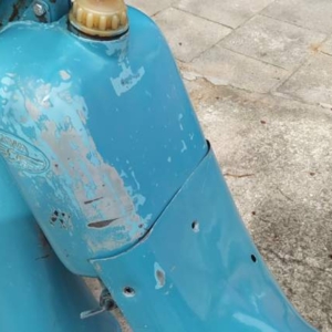 Jawa 50 typ 555 z roku 1959 – Vrácení původní barvy 119 Jawa 50 typ 555 z roku 1959 – Vrácení původní barvy 119