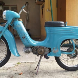 Jawa 50 typ 555 z roku 1959 – Vrácení původní barvy 124 Jawa 50 typ 555 z roku 1959 – Vrácení původní barvy 124