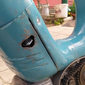 Jawa 50 typ 555 z roku 1959 – Vrácení původní barvy 126 Jawa 50 typ 555 z roku 1959 – Vrácení původní barvy 126