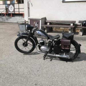ČZ 125 T z roku 1948 – Vyjížďka 2020 [1]