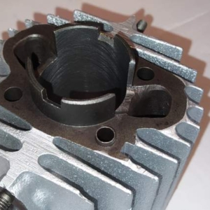 Jawa 50 typ 555 z roku 1959 - GO motoru 225 Jawa 50 typ 555 z roku 1959 - GO motoru 225