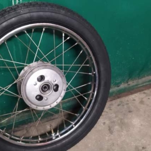 Jawa 50 typ 555 z roku 1959 - Práce na zadní části 199 Jawa 50 typ 555 z roku 1959 - Práce na zadní části 199