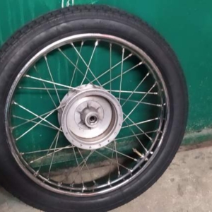 Jawa 50 typ 555 z roku 1959 - Práce na zadní části 200 Jawa 50 typ 555 z roku 1959 - Práce na zadní části 200