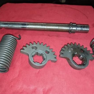 Jawa 50 typ 555 z roku 1959 – GO motoru - skládání 258 Jawa 50 typ 555 z roku 1959 – GO motoru - skládání 258