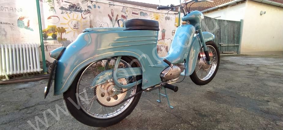 Jawa 50 typ 555 z roku 1959 - Finále 299 Jawa 50 typ 555 z roku 1959 - Finále 299