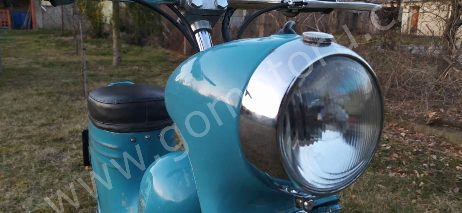 Jawa 50 typ 555 z roku 1959 - Po restaurování 320 Jawa 50 typ 555 z roku 1959 - Po restaurování 320