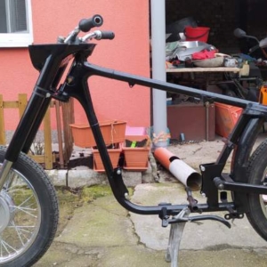 ČZ 125 typ 453 z roku 1961 - Tlumiče 81 ČZ 125 typ 453 z roku 1961 - Tlumiče 81