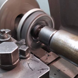 Jawa 50 typ 555 z roku 1959 – Oprava brzd 11 Jawa 50 typ 555 z roku 1959 – Oprava brzd 11