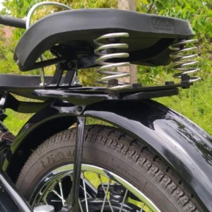 ČZ 150 C z roku 1951 – Oprášena po dvou letech 181 ČZ 150 C z roku 1951 – Oprášena po dvou letech 181