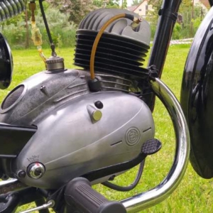 ČZ 150 C z roku 1951 – Oprášena po dvou letech 210 ČZ 150 C z roku 1951 – Oprášena po dvou letech 210