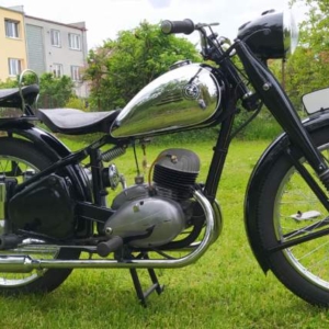 ČZ 150 C z roku 1951 – Oprášena po dvou letech 197 ČZ 150 C z roku 1951 – Oprášena po dvou letech 197