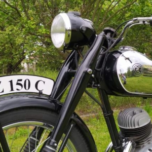 ČZ 150 C z roku 1951 – Oprášena po dvou letech 192 ČZ 150 C z roku 1951 – Oprášena po dvou letech 192