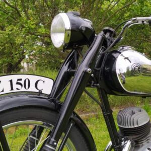 ČZ 150 C z roku 1951 – Oprášena po dvou letech 7 ČZ 150 C z roku 1951 – Oprášena po dvou letech 7