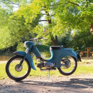Jawa 50 typ 555 z roku 1959 - Záběh motoru 25 Jawa 50 typ 555 z roku 1959 - Záběh motoru 25
