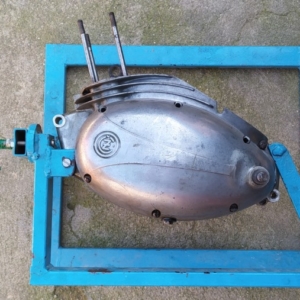 ČZ 150 C z roku 1951 - Rozebírání motoru 3 ČZ 150 C z roku 1951 - Rozebírání motoru 3