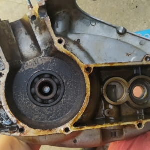 ČZ 150 C z roku 1951 - Rozebírání motoru 33 ČZ 150 C z roku 1951 - Rozebírání motoru 33