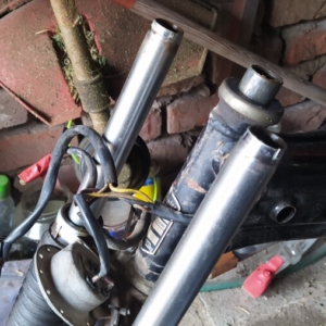 Puch Monza 4S z roku 1977 - Rozebírání rámu 124 Puch Monza 4S z roku 1977 - Rozebírání rámu 124