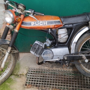 Puch Monza 4S z roku 1977 - Rozebírání rámu 112 Puch Monza 4S z roku 1977 - Rozebírání rámu 112