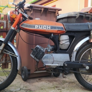 Puch Monza 4S z roku 1977 - Rozebírání rámu 114 Puch Monza 4S z roku 1977 - Rozebírání rámu 114