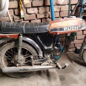 Puch Monza 4S z roku 1977 - Vsazení motoru 99 Puch Monza 4S z roku 1977 - Vsazení motoru 99