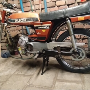 Puch Monza 4S z roku 1977 - Začínám skládat 184 Puch Monza 4S z roku 1977 - Začínám skládat 184