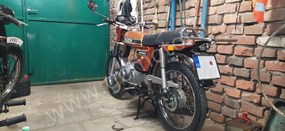 Puch Monza 4S z roku 1977 - Kompletace 222 Puch Monza 4S z roku 1977 - Kompletace 222
