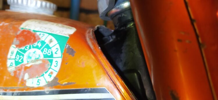 Puch Monza 4S z roku 1977 – Nádrž 12