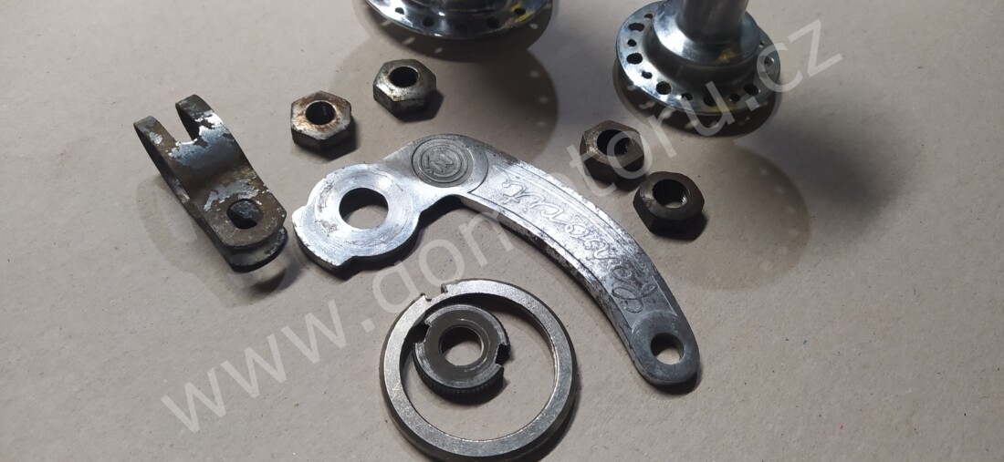 Bicykl ČZ - Náboje dámská verze před 74 Bicykl ČZ - Náboje dámská verze před 74