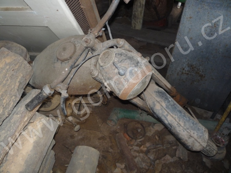 ČZ 150 C z roku 1952 - Původní stav 13 ČZ 150 C z roku 1952 - Původní stav 13