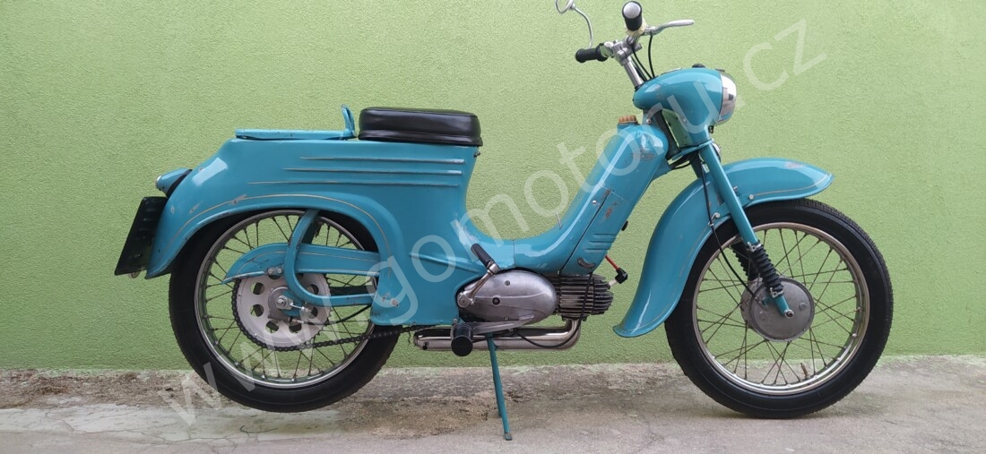 Jawa 50 typ 555 z roku 1959 - Restaurování 1 Jawa 50 typ 555 z roku 1959 - Restaurování 1
