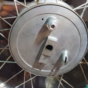 ČZ 125 typ 453 z roku 1961 - Brzdové obložení stočeno 99 ČZ 125 typ 453 z roku 1961 - Brzdové obložení stočeno 99