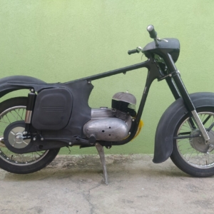 ČZ 125 typ 453 z roku 1961 - Postupné spasovávání 118 ČZ 125 typ 453 z roku 1961 - Postupné spasovávání 118