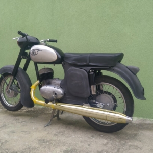 ČZ 125 typ 453 z roku 1961 - Postupné spasovávání 120 ČZ 125 typ 453 z roku 1961 - Postupné spasovávání 120