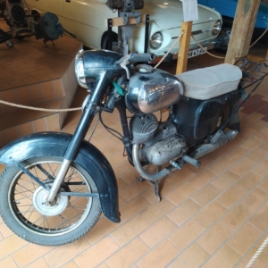 Muzeum Motocyklů - Lesná 35 Muzeum Motocyklů - Lesná 35