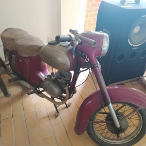 Muzeum Motocyklů - Lesná 13 Muzeum Motocyklů - Lesná 13