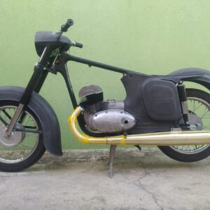 ČZ 125 typ 453 z roku 1961 – Postupné spasovávání [12]
