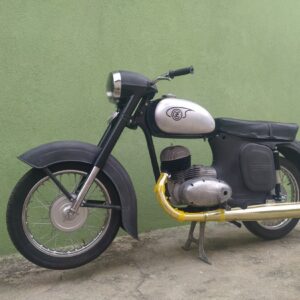 ČZ 125 typ 453 z roku 1961 – Postupné spasovávání [16]