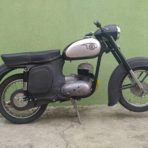 ČZ 125 typ 453 z roku 1961 – Postupné spasovávání [17]