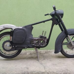 ČZ 125 typ 453 z roku 1961 – Postupné spasovávání [9]