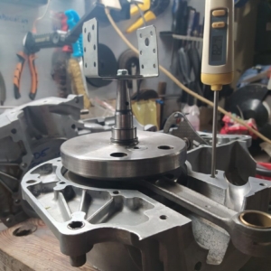 ČZ 125 typ 453 z roku 1961 - Skládání motoru 32 ČZ 125 typ 453 z roku 1961 - Skládání motoru 32