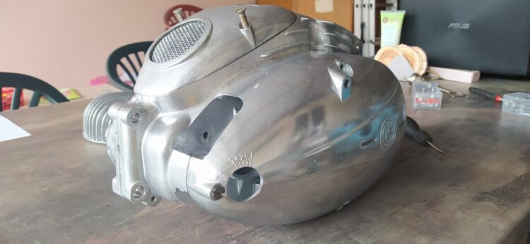 ČZ 150 C z roku 1951 – Chemické čistění motoru 21