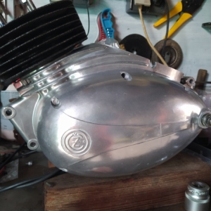 ČZ 150 C z roku 1951 - Skládání motoru 109 ČZ 150 C z roku 1951 - Skládání motoru 109