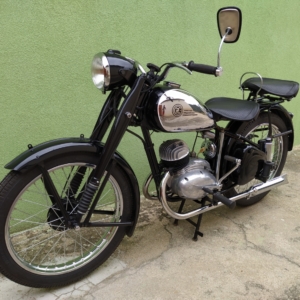 ČZ 150 C z roku 1951 - Příprava na veteránskou testaci 259 ČZ 150 C z roku 1951 - Příprava na veteránskou testaci 259