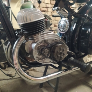 ČZ 150 C z roku 1951 - Skládání motoru 111 ČZ 150 C z roku 1951 - Skládání motoru 111