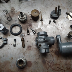 ČZ 150 C z roku 1951 - Skládání motoru 115 ČZ 150 C z roku 1951 - Skládání motoru 115