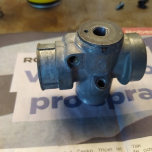 ČZ 150 C z roku 1951 - Skládání motoru 117 ČZ 150 C z roku 1951 - Skládání motoru 117