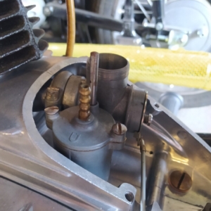 ČZ 150 C z roku 1951 - Skládání motoru 124 ČZ 150 C z roku 1951 - Skládání motoru 124